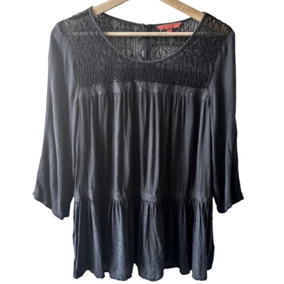 ModCloth gray tiered blouse Large bohemian cottagecore Lagenlook charcoal boho - Picture 1 of 3